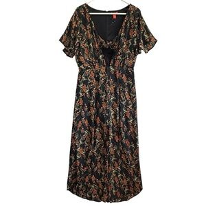 Chelsea & Violet Black Floral Jumpsuit/Romper. Size XL